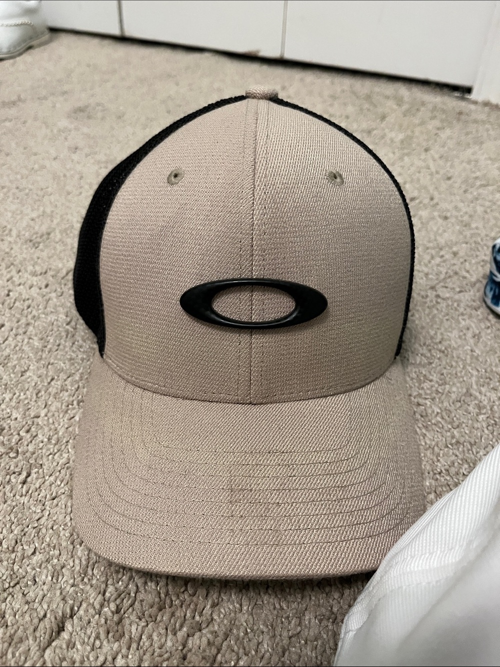 Lot of 3 Oakley Men's Hat with Logo - Picture 3 of 14